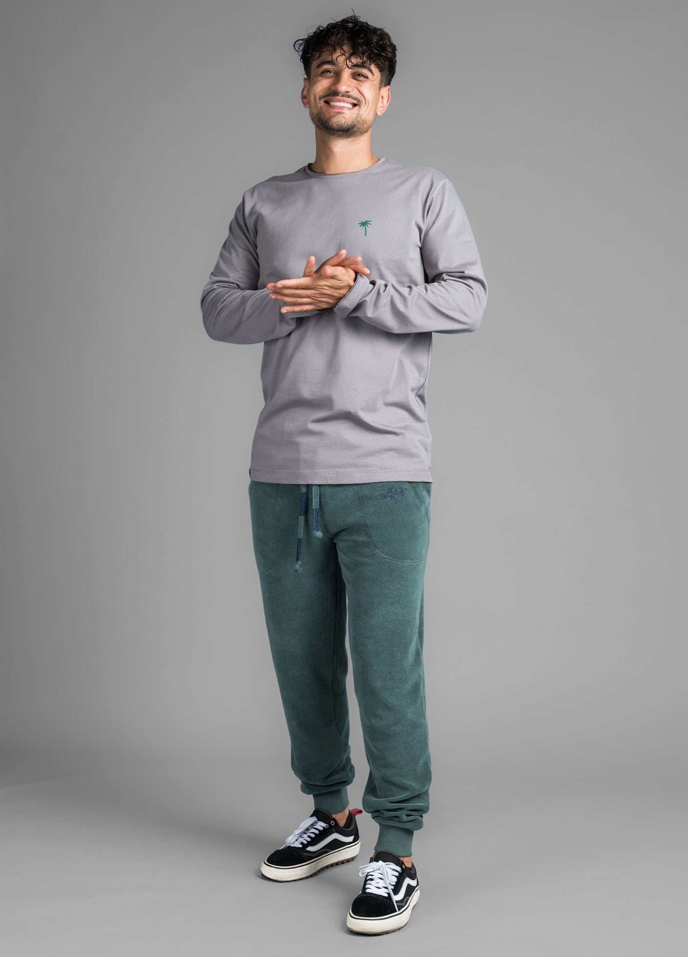 STEEL GREY LONGSLEEVE