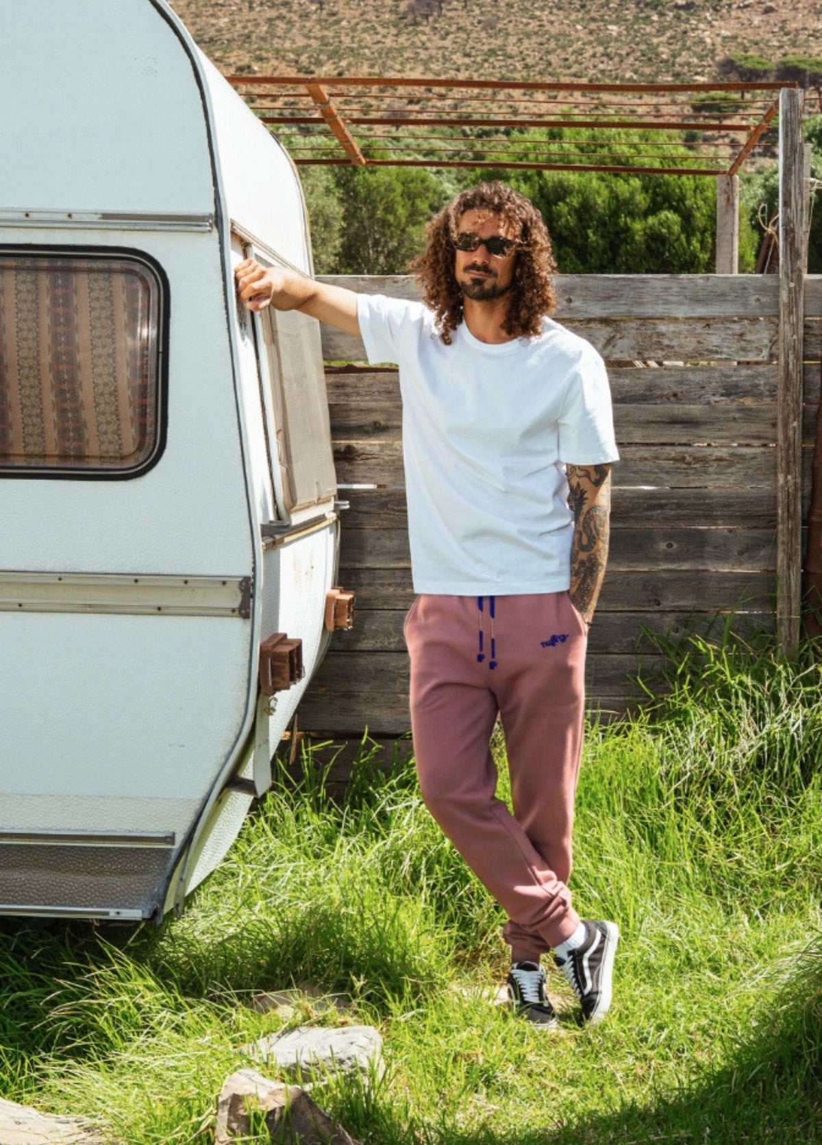 NUTMEG SOLID PANTS