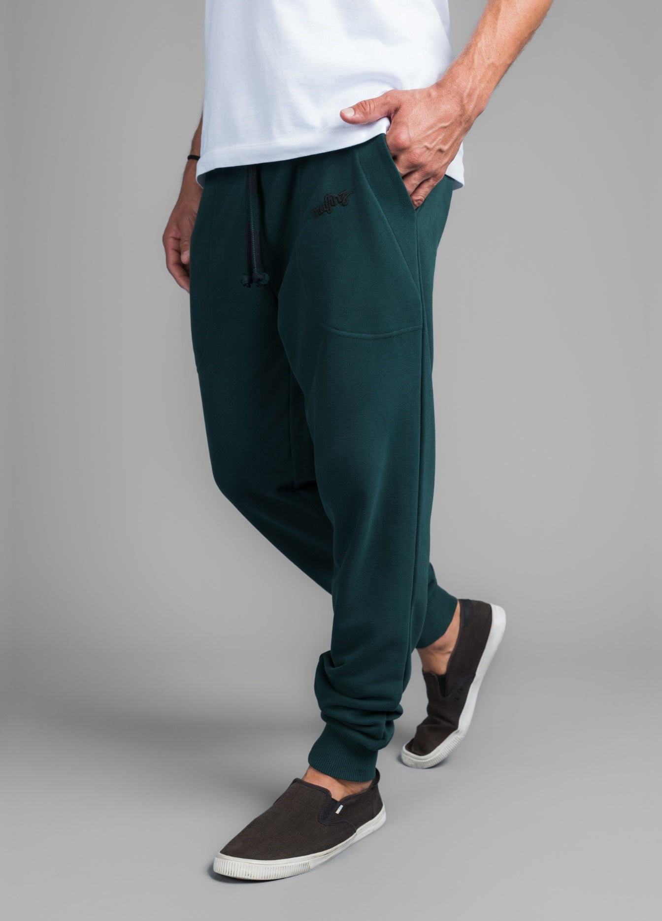 PONDEROSA PINE SOLID PANTS