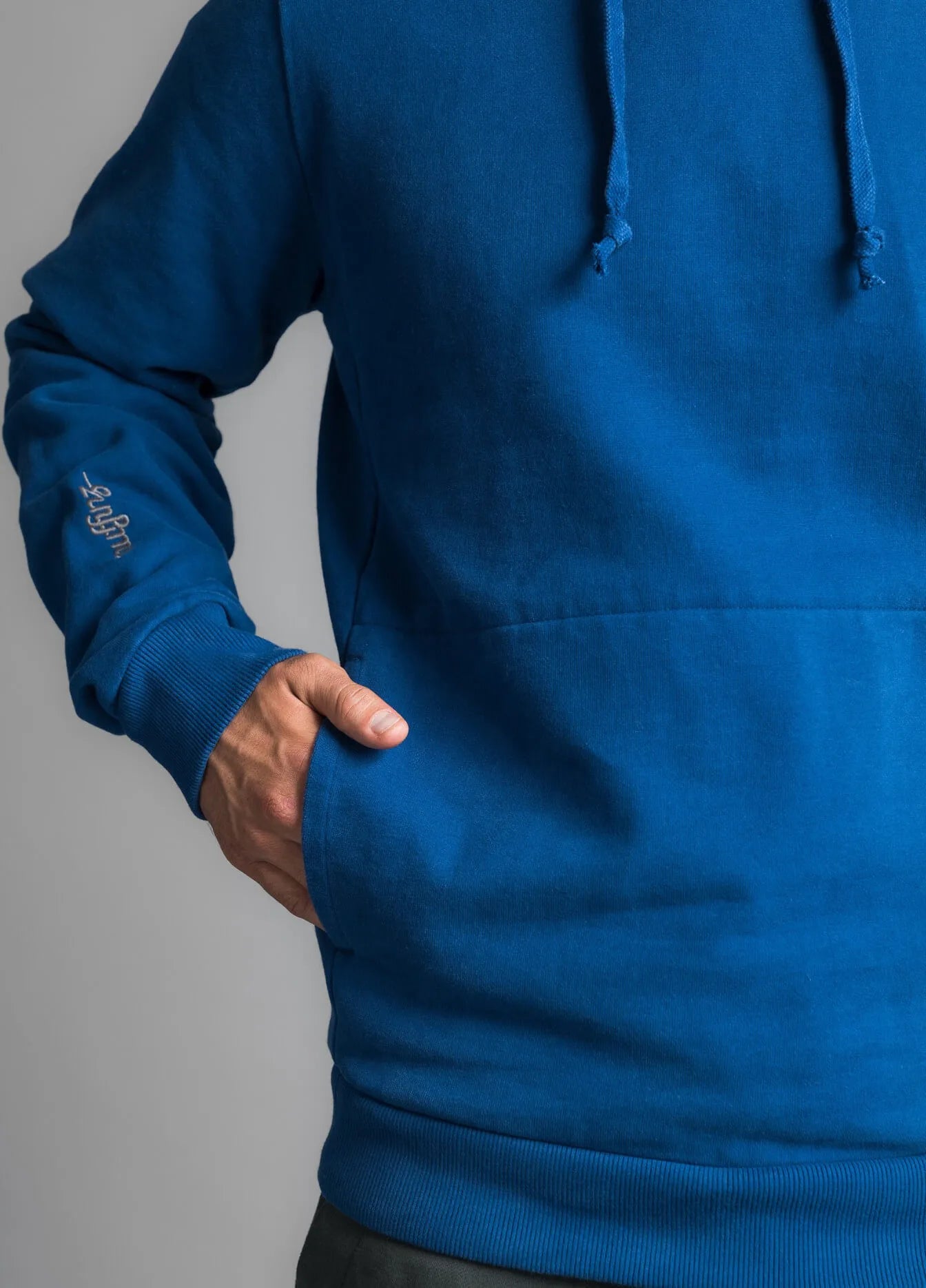 NAVY PEONY SOLID HOODIE