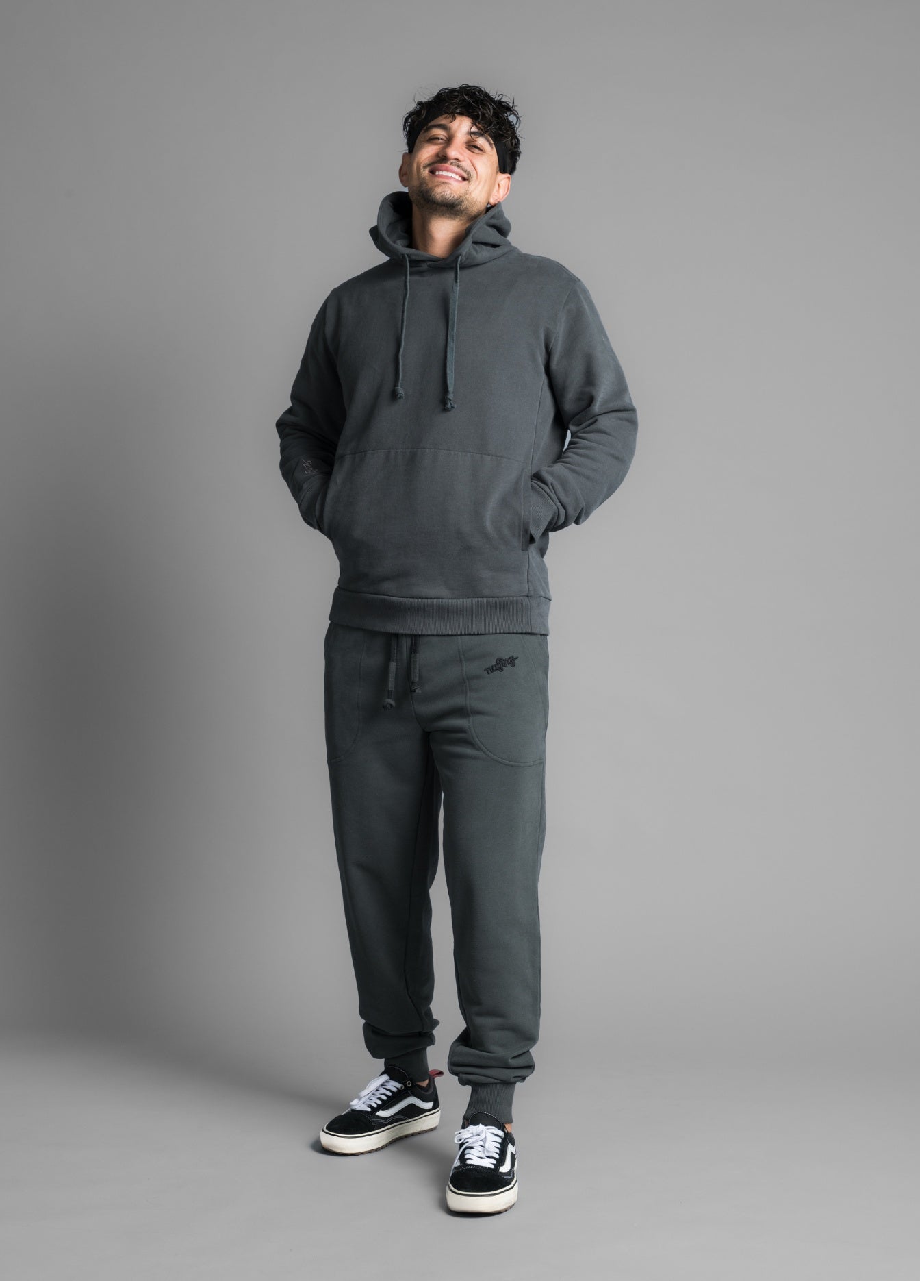 UNEXPLORED SOLID HOODIE